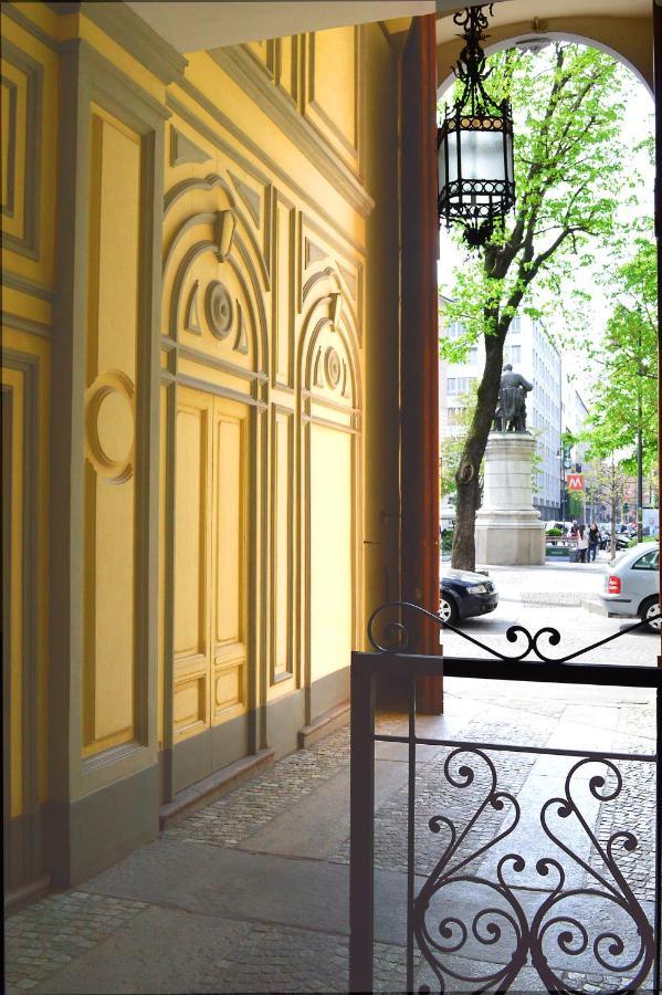 Room Inn Mailand Exterior foto